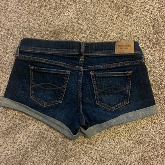 Abercrombie and Fitch shorts Size 0 (W 25) - Picture 2 of 7